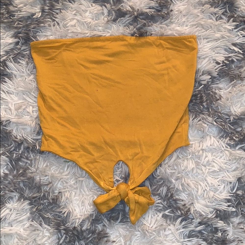 Yellow tube crop top with bow in front